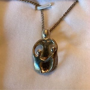 3/$15💐Boxed Silver Family Necklace